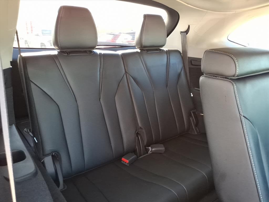 Thumbnail: 2022 Acura MDX - 30