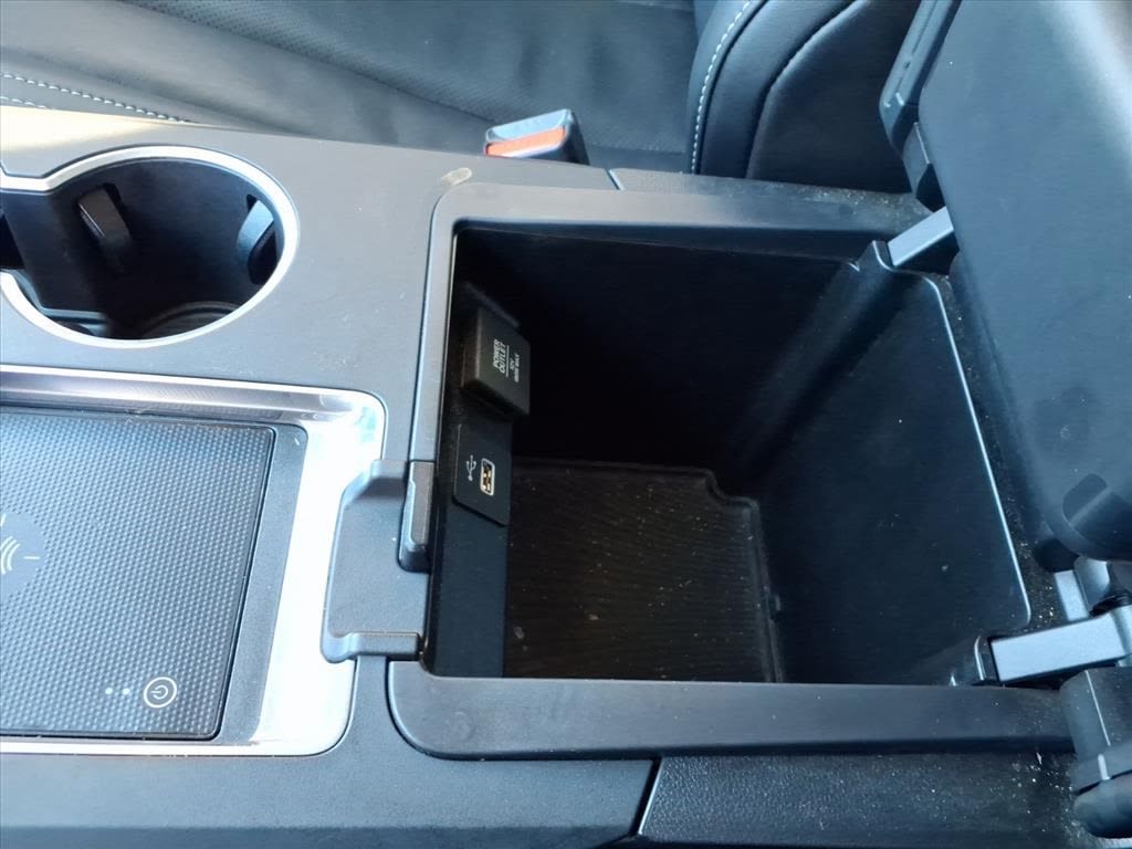 Thumbnail: 2022 Acura MDX - 24