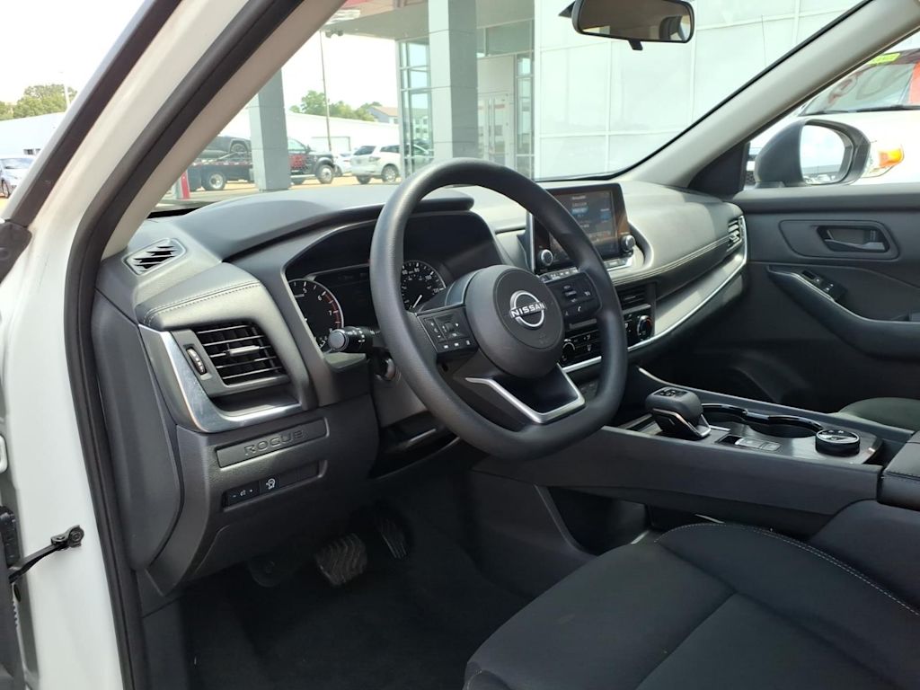Thumbnail: 2024 Nissan Rogue - 6