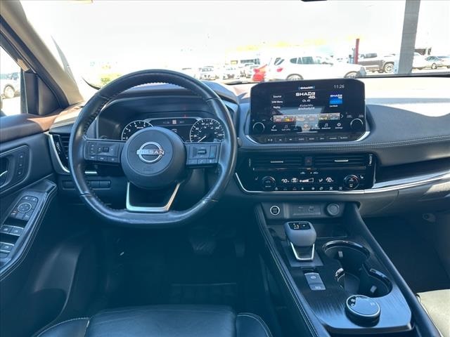 2023 Nissan Rogue SL 2