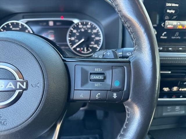 2023 Nissan Rogue SL 22