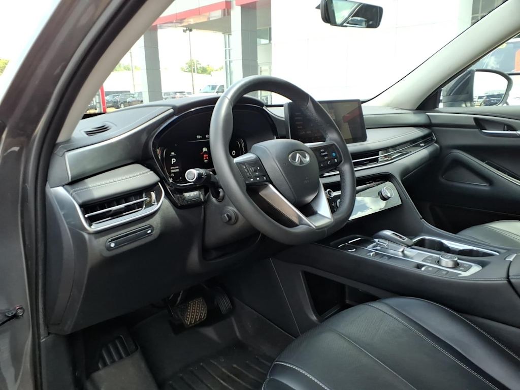 Thumbnail: 2023 INFINITI QX60 - 6