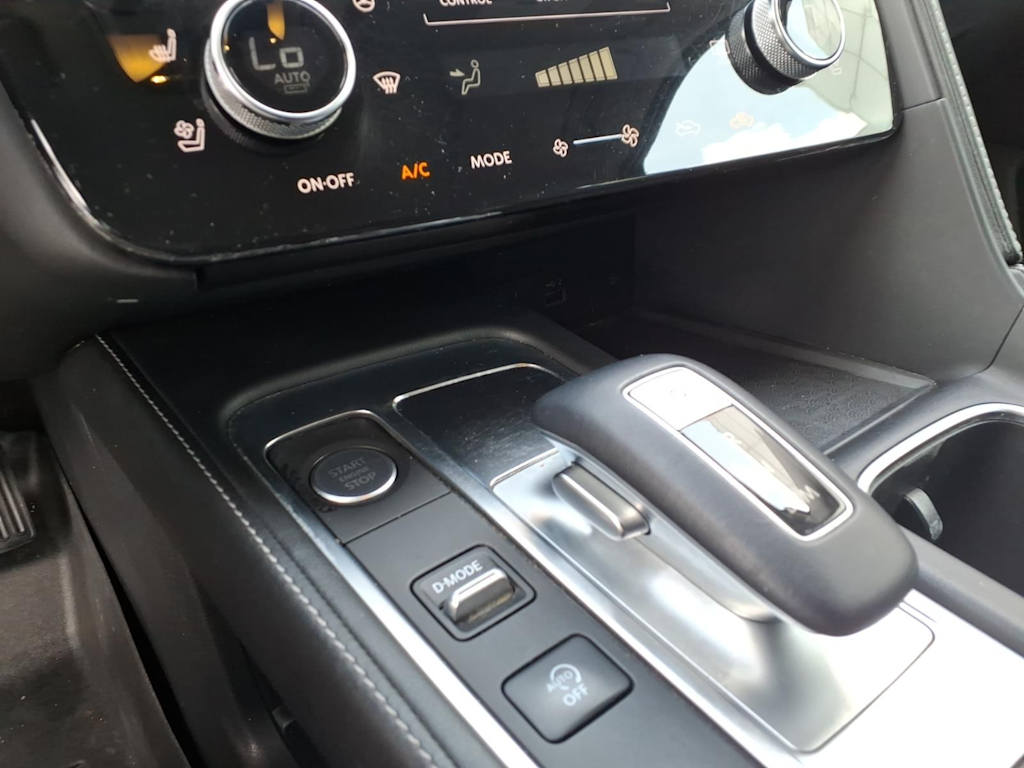 Thumbnail: 2023 INFINITI QX60 - 24
