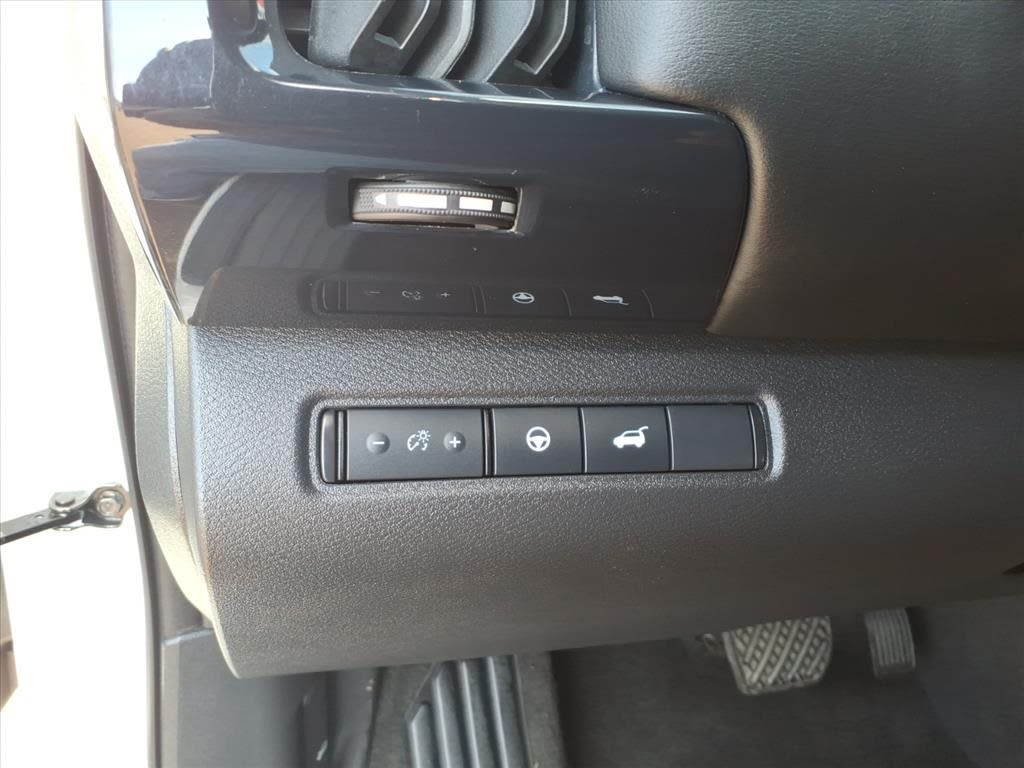 Thumbnail: 2025 Nissan Pathfinder - 20