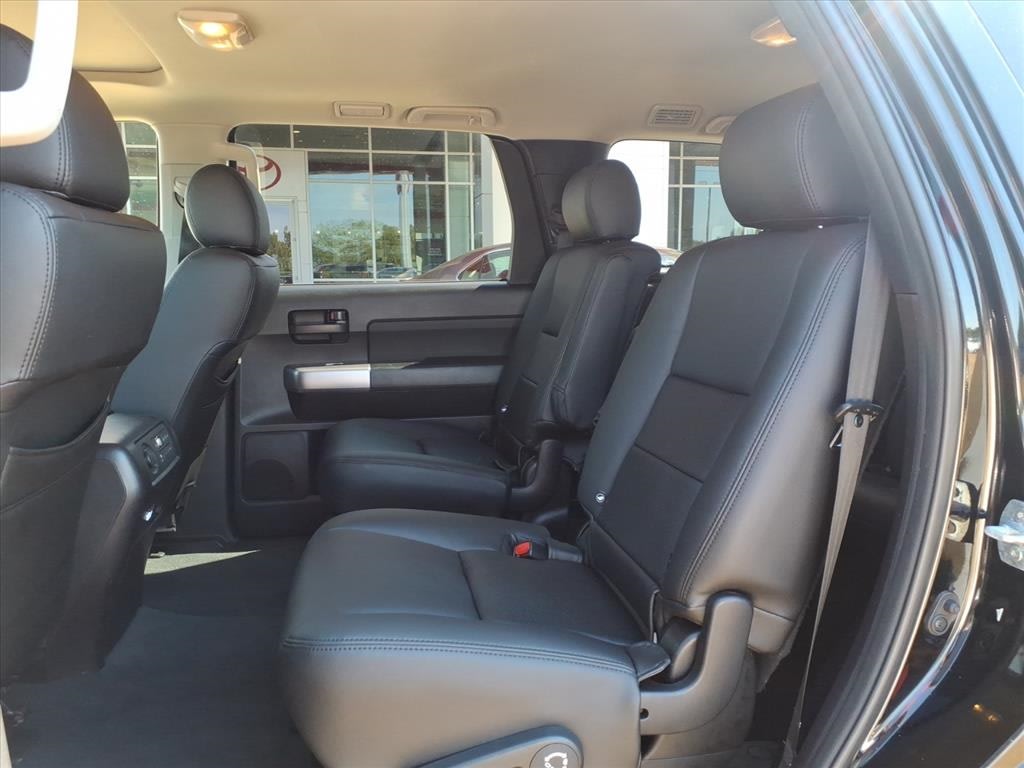 Thumbnail: 2022 Toyota Sequoia - 27