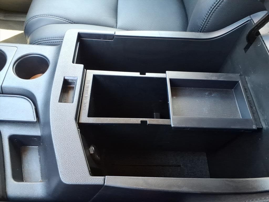 Thumbnail: 2022 Toyota Sequoia - 24