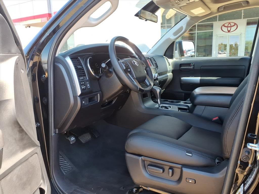 Thumbnail: 2022 Toyota Sequoia - 26