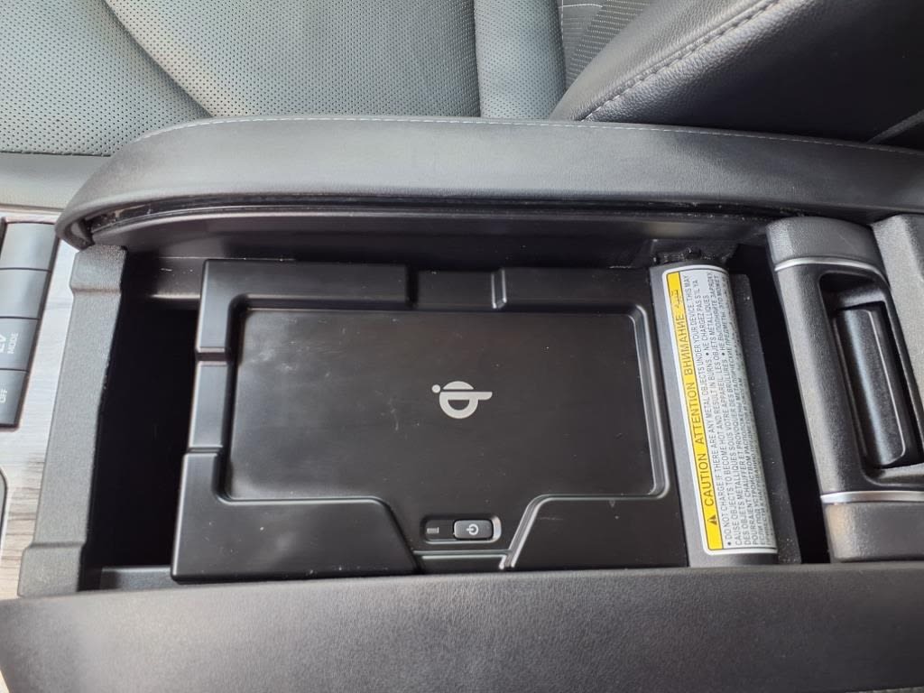 Thumbnail: 2020 Toyota Highlander - 25