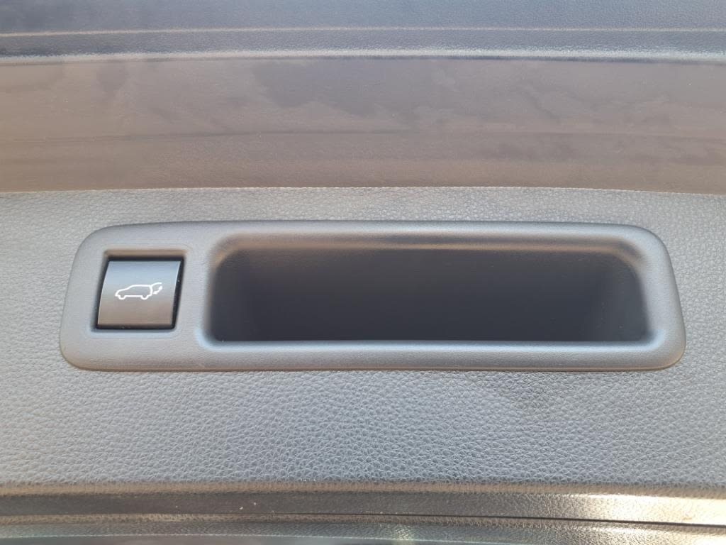 Thumbnail: 2020 Toyota Highlander - 17