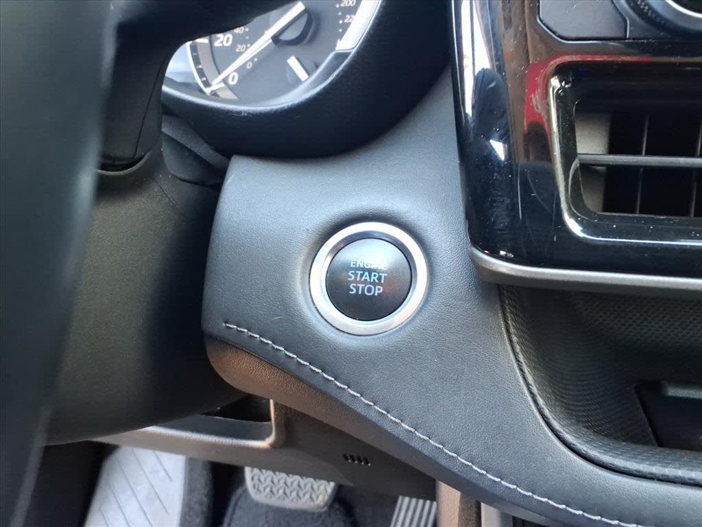 Thumbnail: 2021 Toyota Highlander - 23