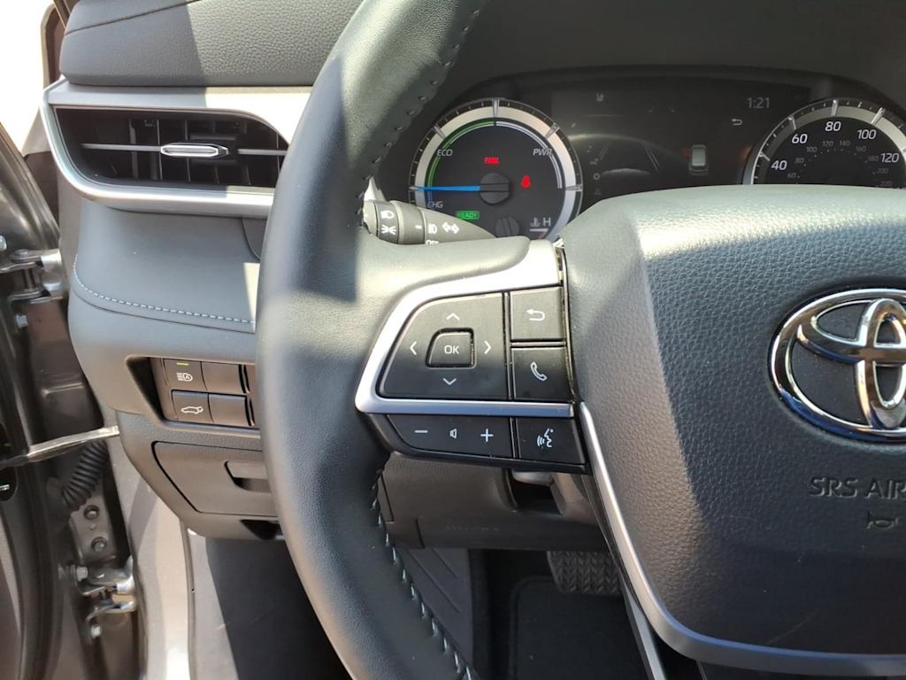 Thumbnail: 2026 Toyota Highlander - 21