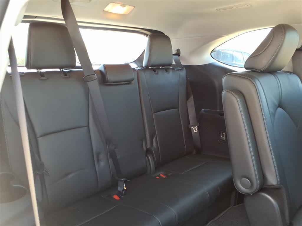 Thumbnail: 2024 Toyota Highlander - 30