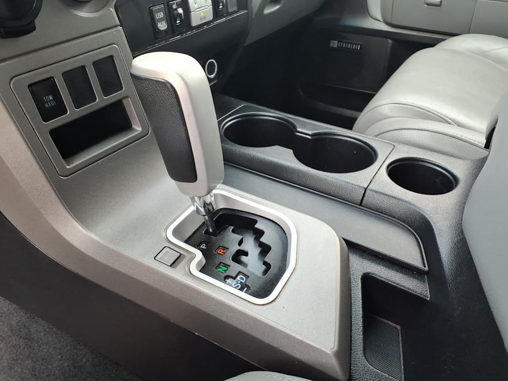 Thumbnail: 2014 Toyota Sequoia - 24