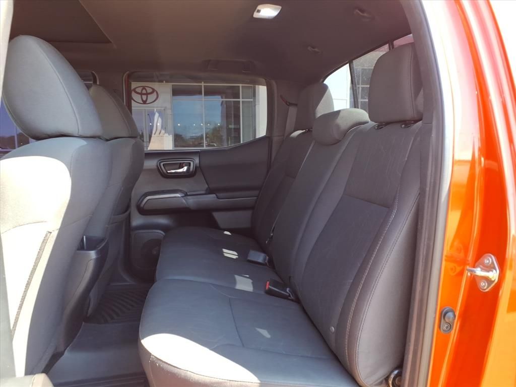 Thumbnail: 2017 Toyota Tacoma - 29