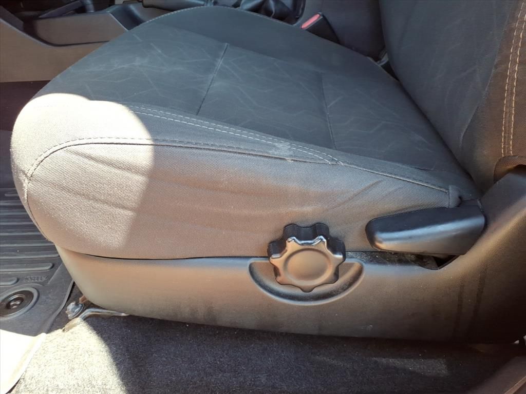 Thumbnail: 2017 Toyota Tacoma - 18