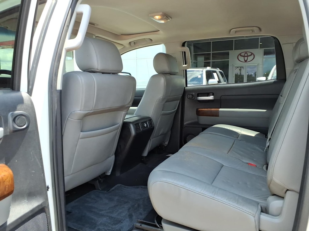 Thumbnail: 2013 Toyota Tundra - 29