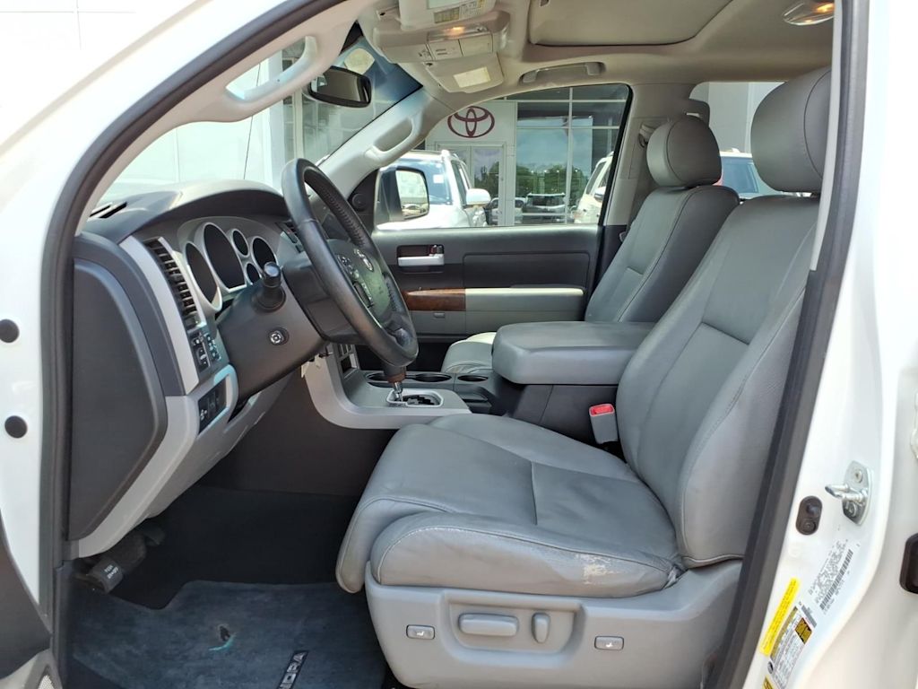 Thumbnail: 2013 Toyota Tundra - 8