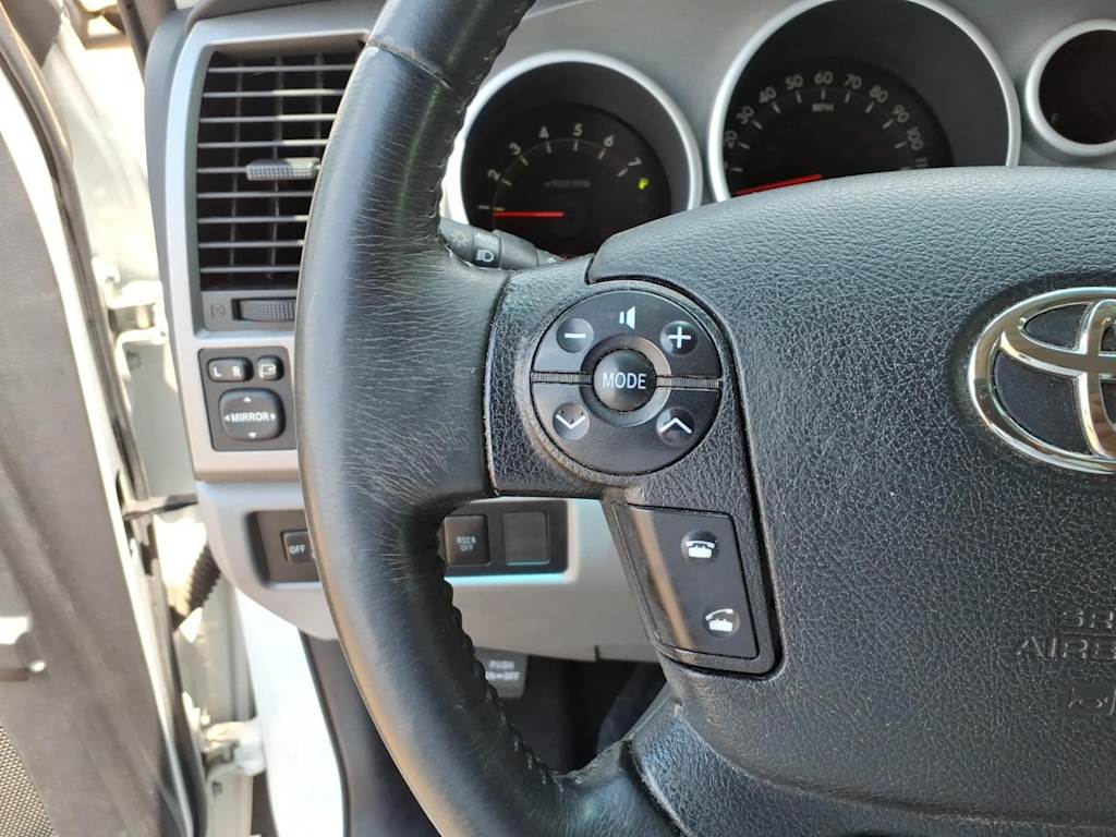 Thumbnail: 2013 Toyota Tundra - 20
