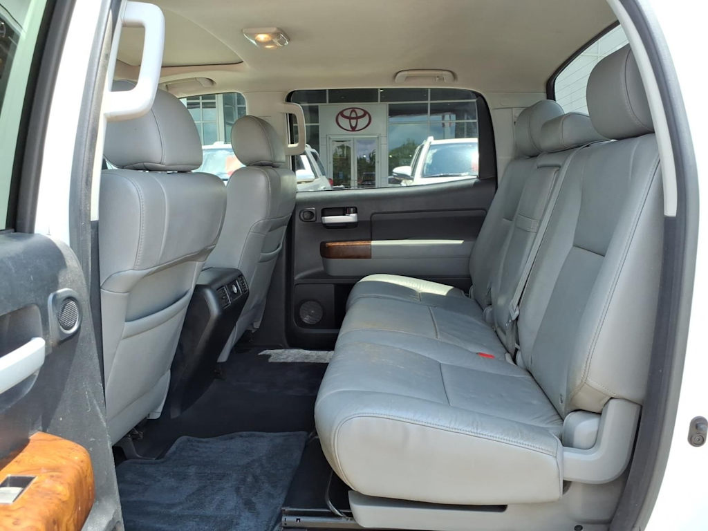 Thumbnail: 2013 Toyota Tundra - 9