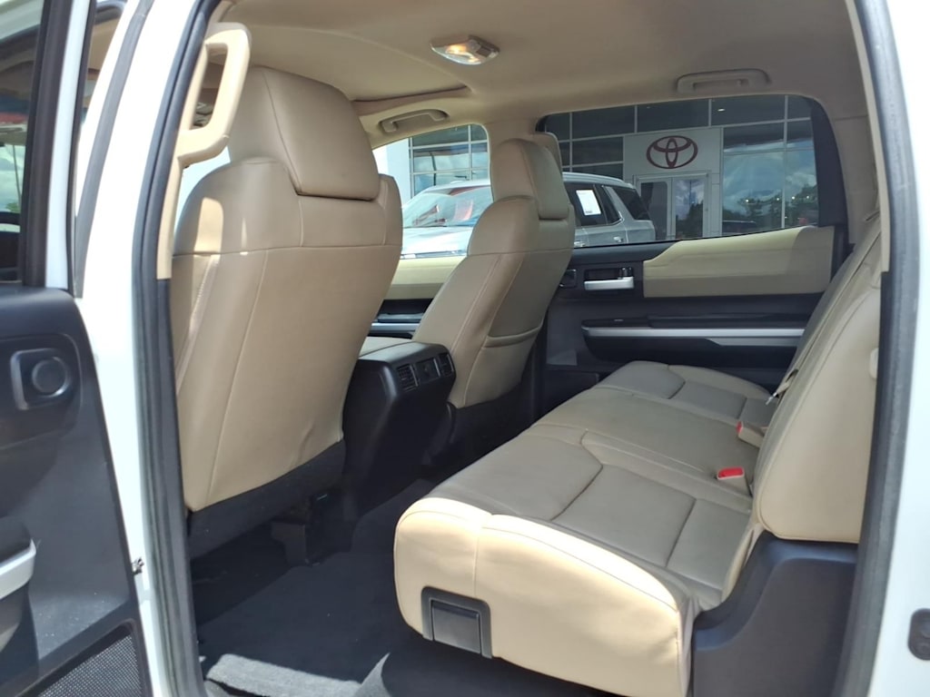 Thumbnail: 2016 Toyota Tundra - 29