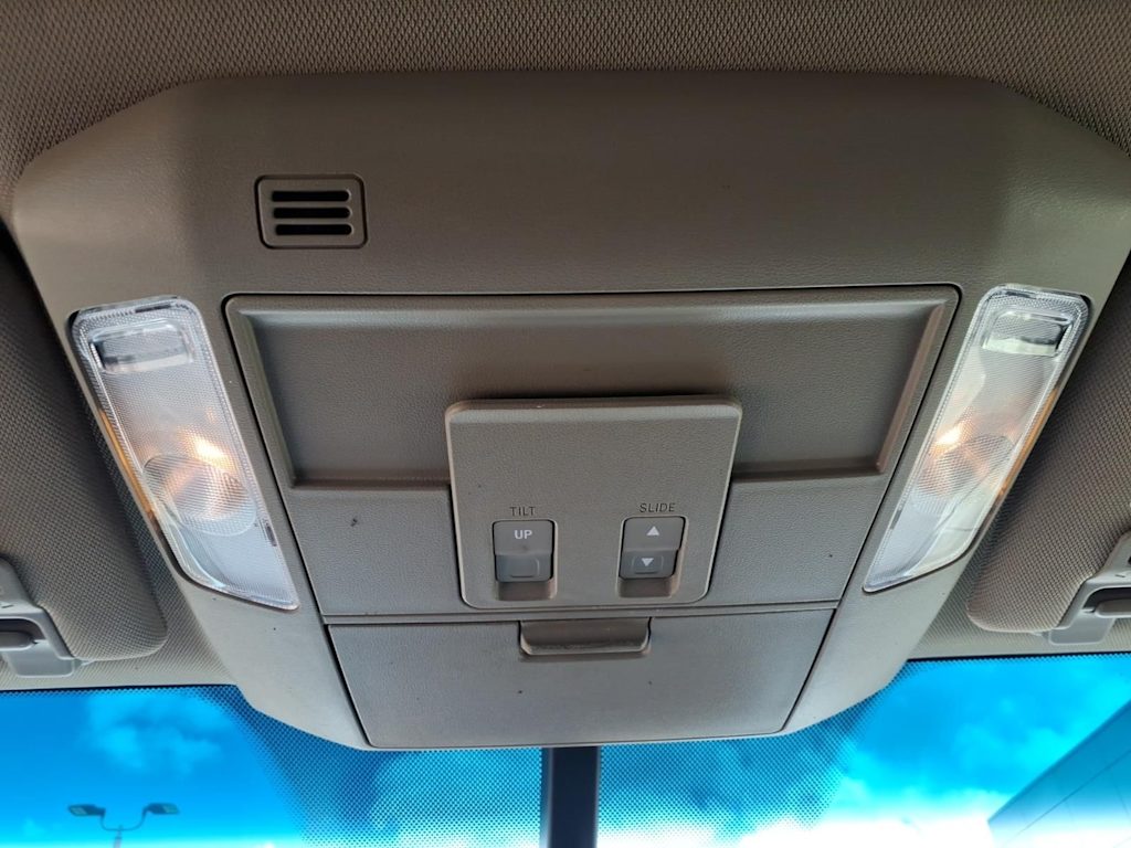 Thumbnail: 2016 Toyota Tundra - 26