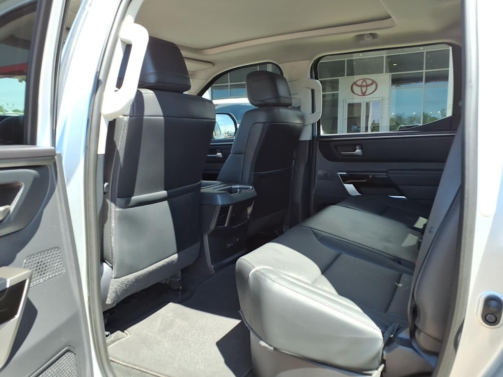 Thumbnail: 2024 Toyota Tundra - 30