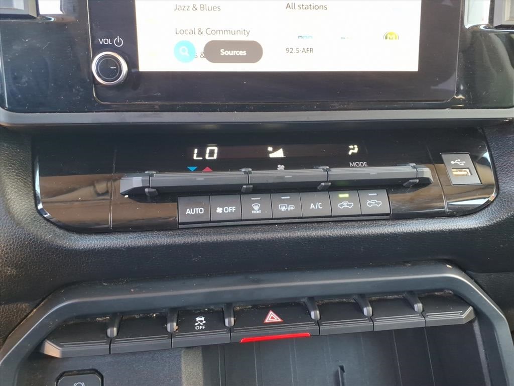 Thumbnail: 2024 Toyota Tundra - 23