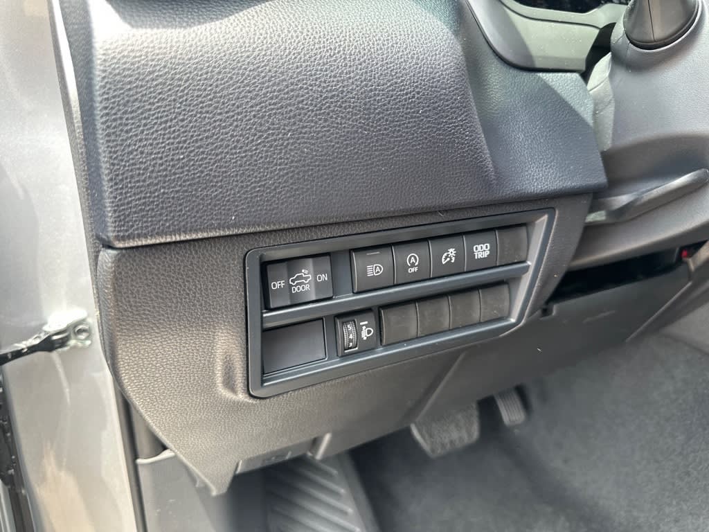 2025 Toyota Tundra SR 19