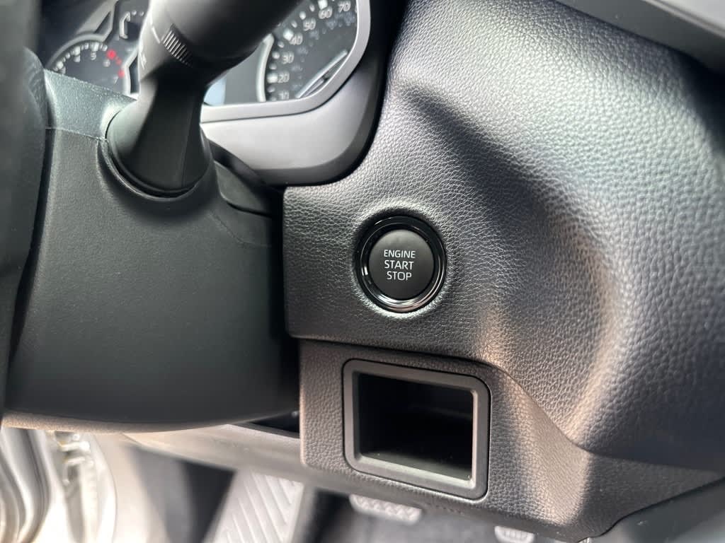 2025 Toyota Tundra SR 22