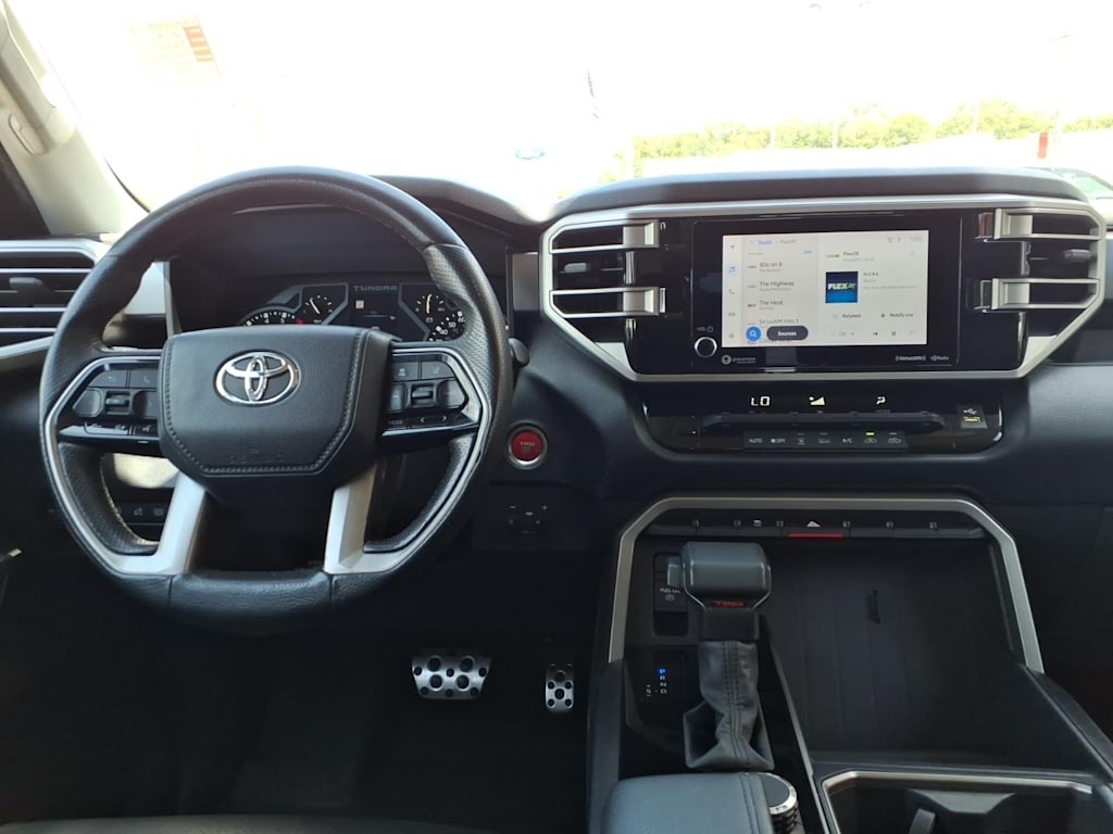 Thumbnail: 2022 Toyota Tundra - 2