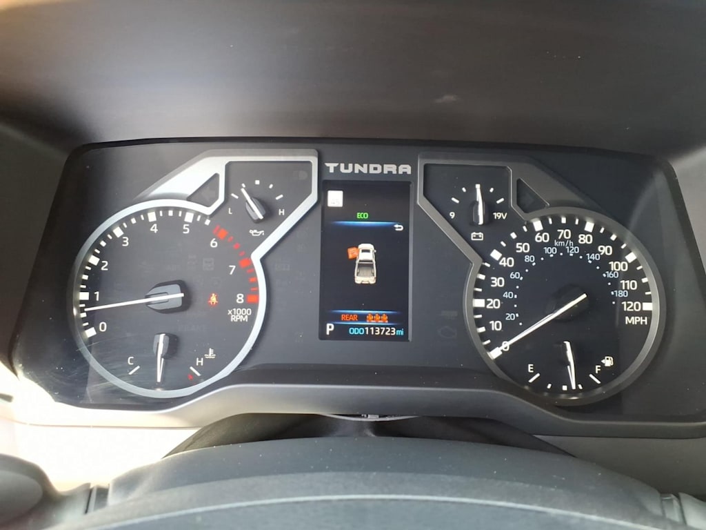 Thumbnail: 2022 Toyota Tundra - 14