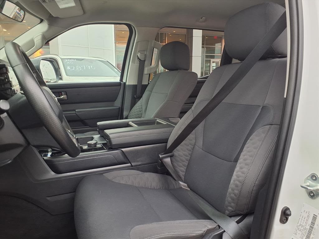 Thumbnail: 2024 Toyota Tundra - 8