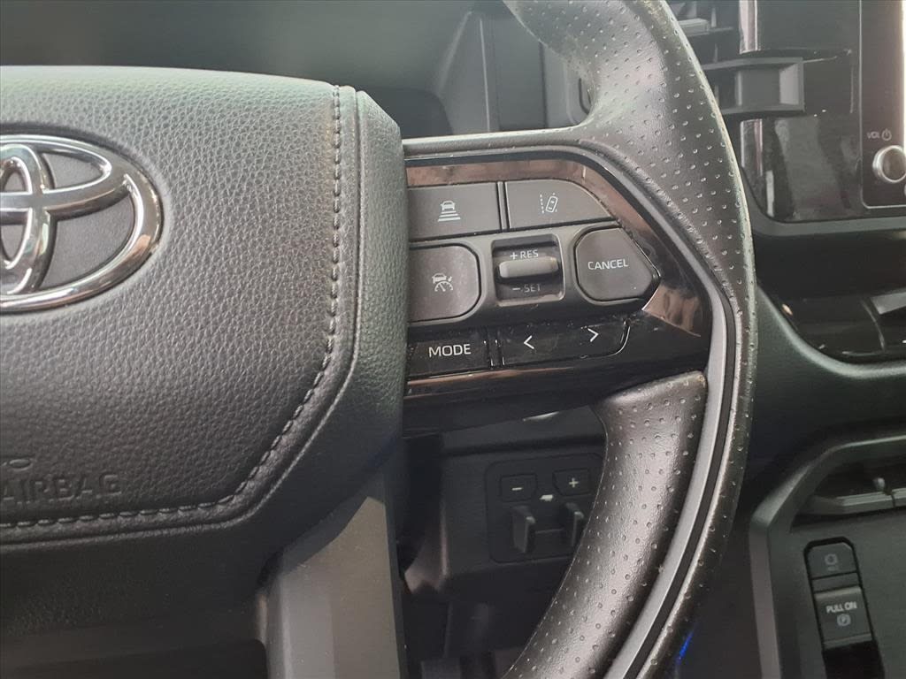 Thumbnail: 2024 Toyota Tundra - 21