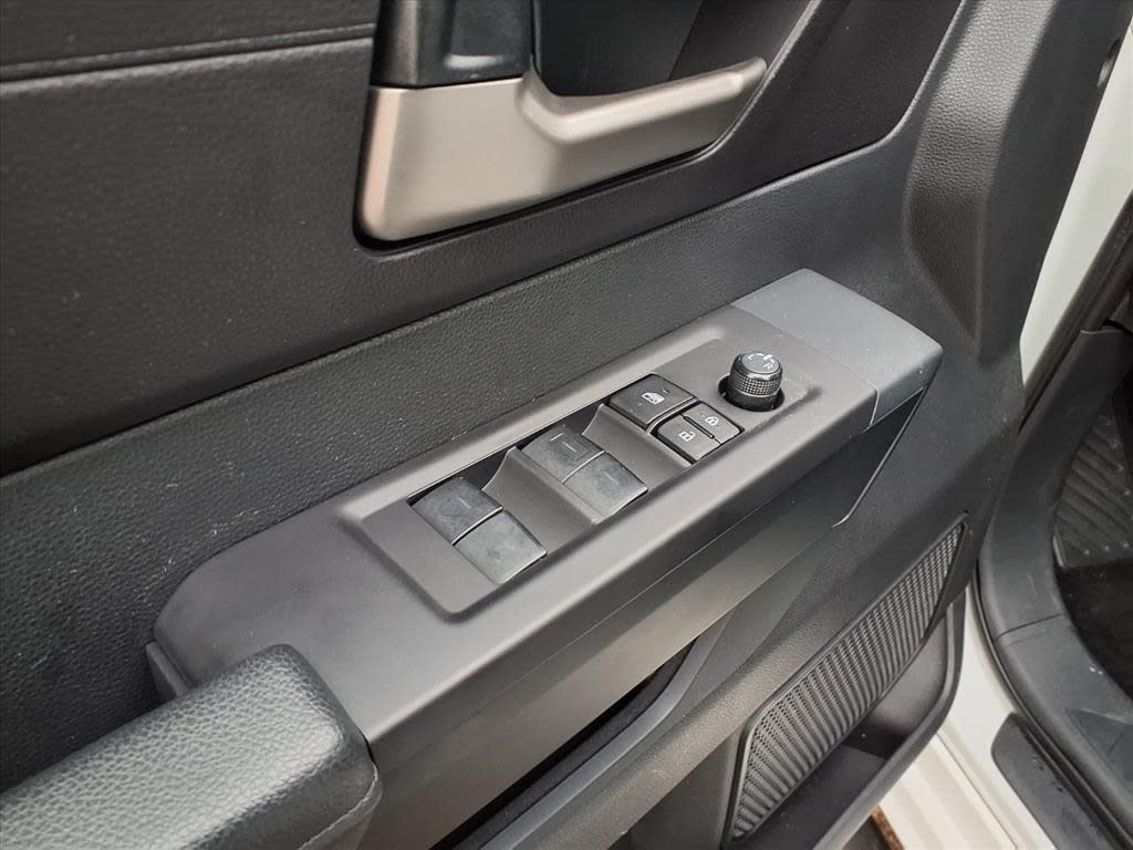 Thumbnail: 2024 Toyota Tundra - 18