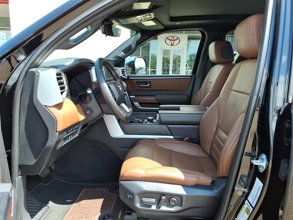 Thumbnail: 2025 Toyota Tundra - 7