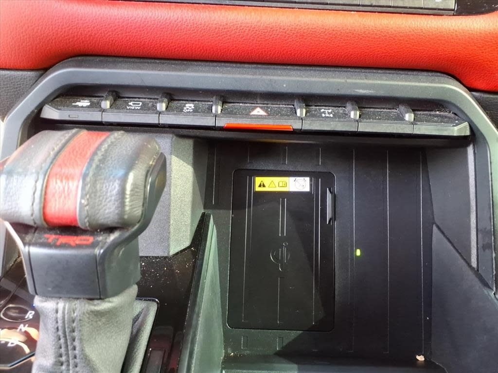 Thumbnail: 2023 Toyota Tundra - 10