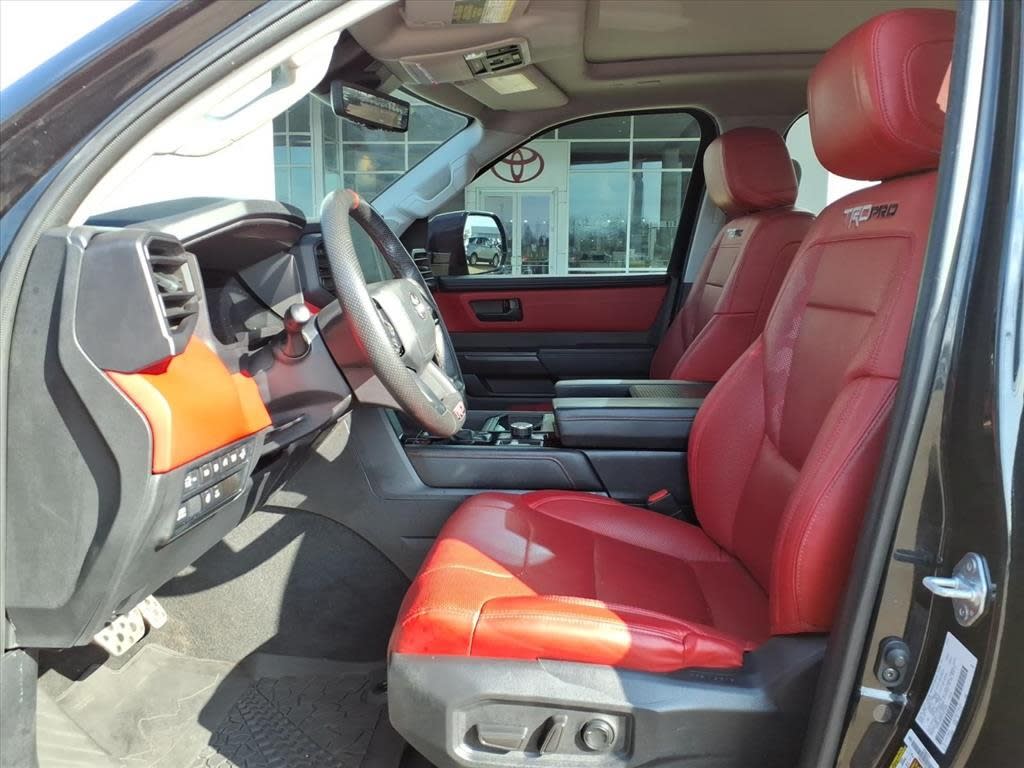 Thumbnail: 2023 Toyota Tundra - 9