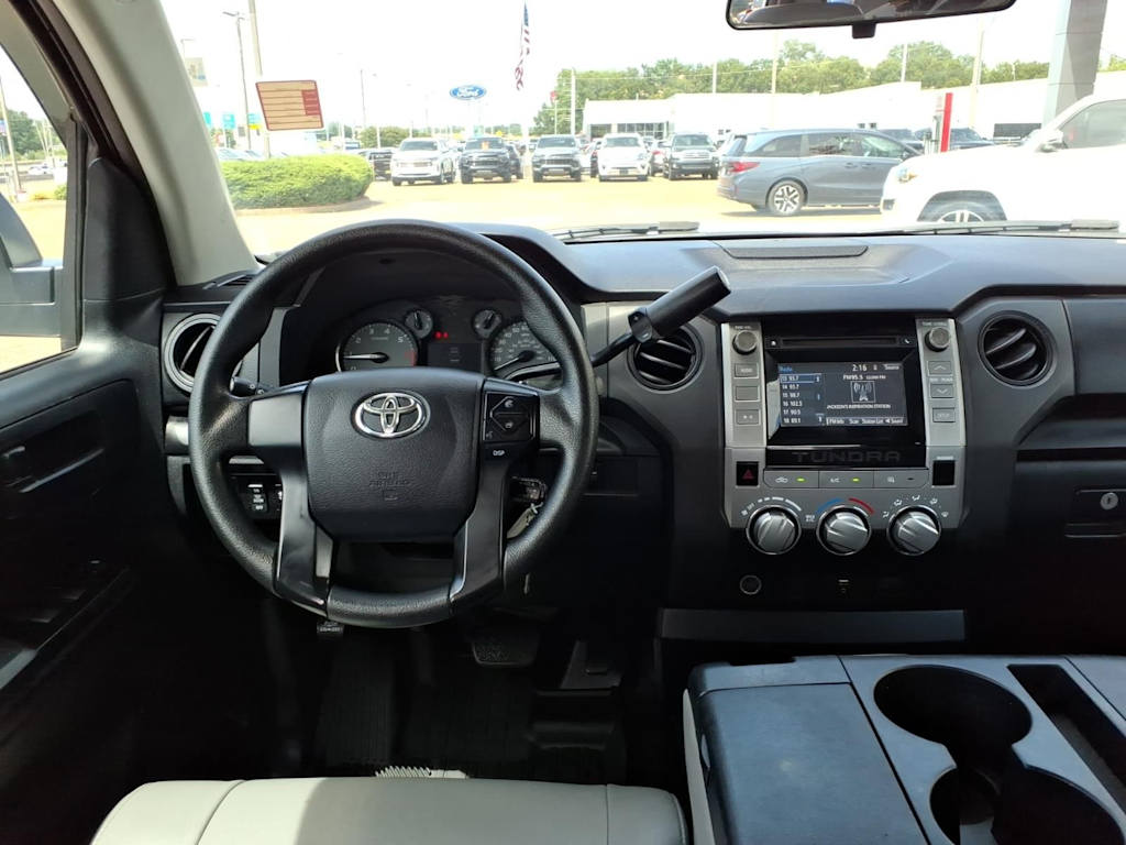 Thumbnail: 2016 Toyota Tundra - 2