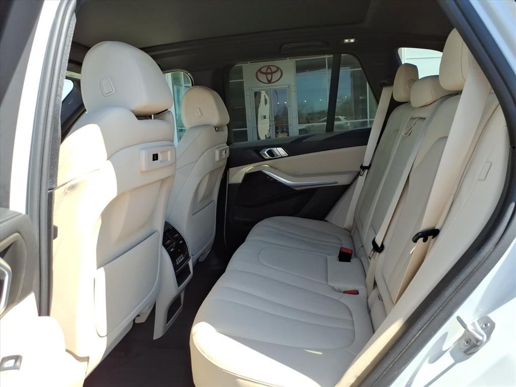 Thumbnail: 2020 BMW X5 - 9