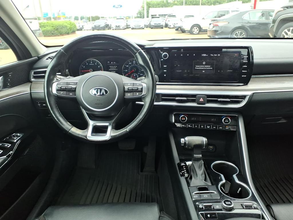 Thumbnail: 2021 Kia K5 - 3