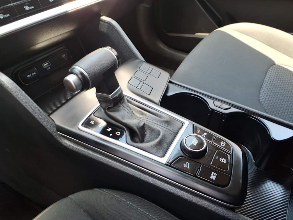 Thumbnail: 2025 Kia Sportage - 25