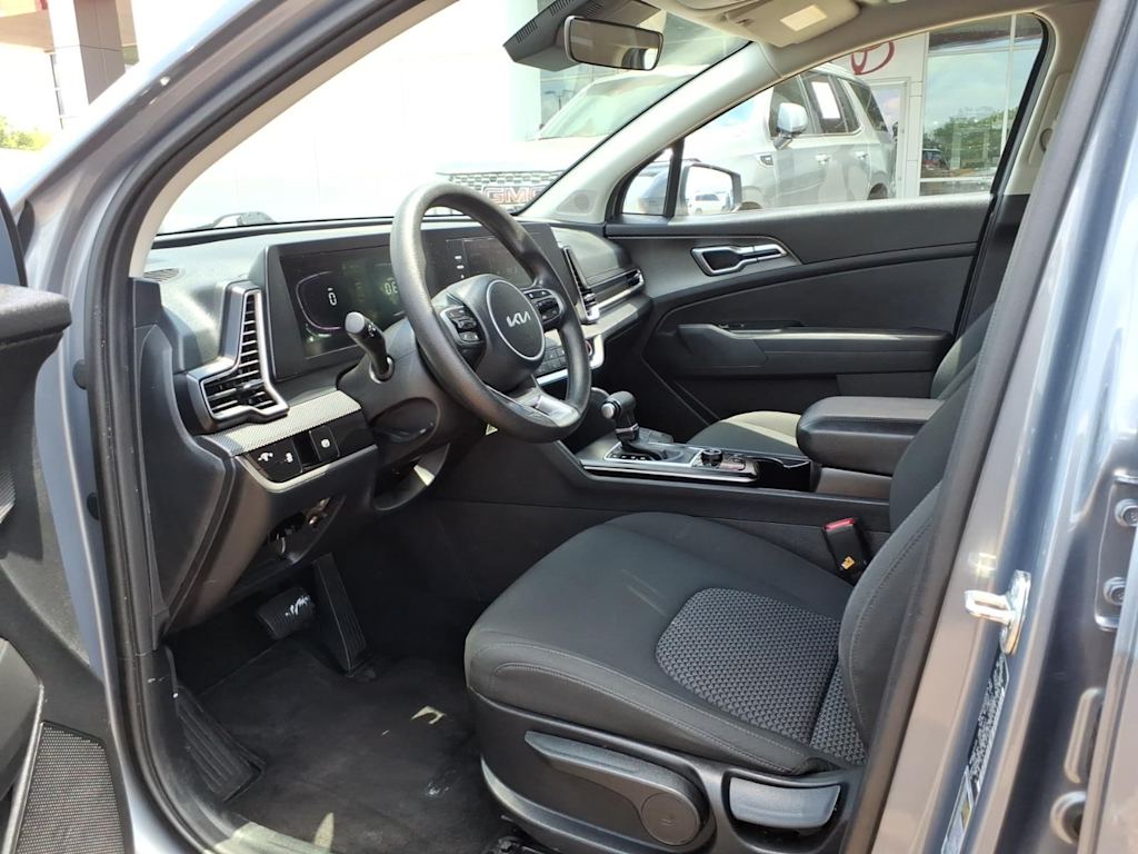 Thumbnail: 2025 Kia Sportage - 28