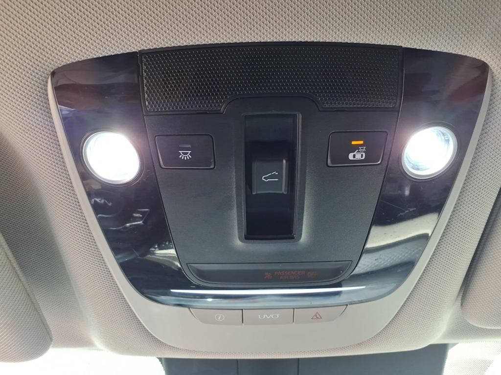 Thumbnail: 2022 Kia Sorento - 27