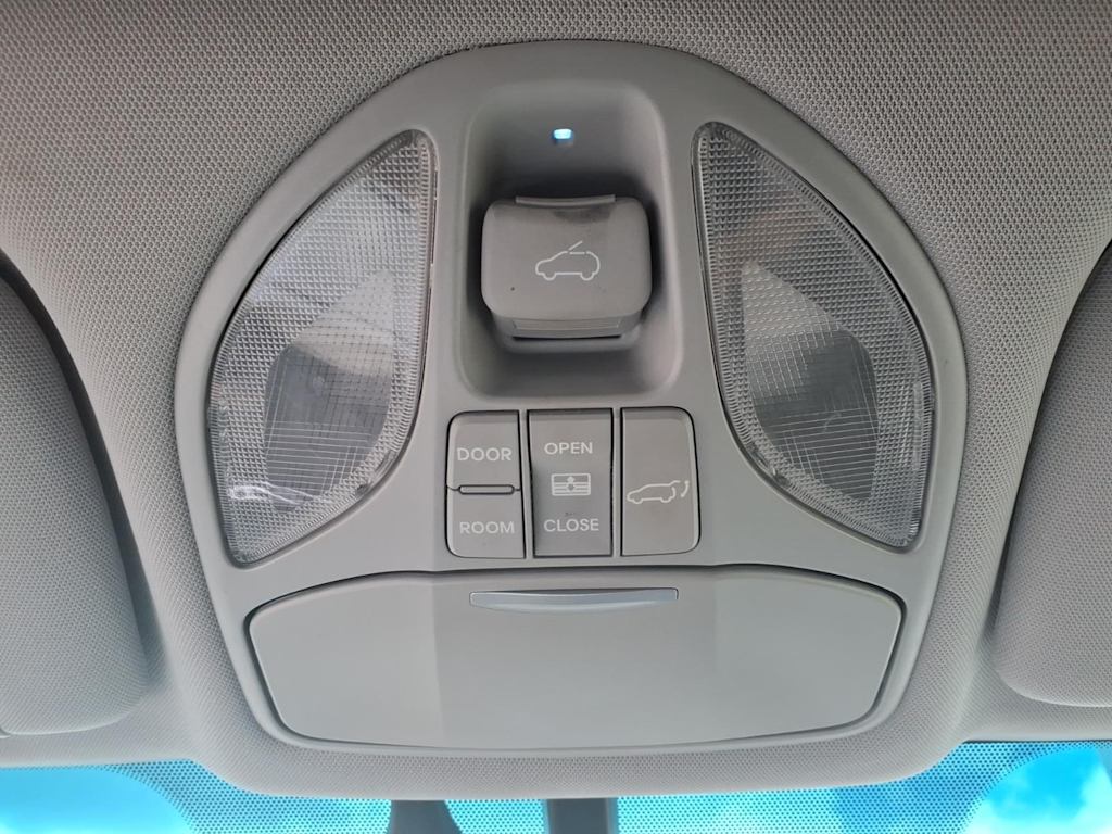 Thumbnail: 2015 Hyundai Santa Fe - 28
