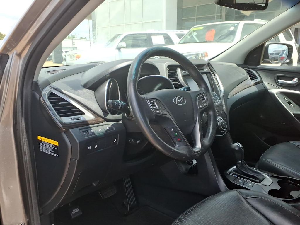 Thumbnail: 2015 Hyundai Santa Fe - 6