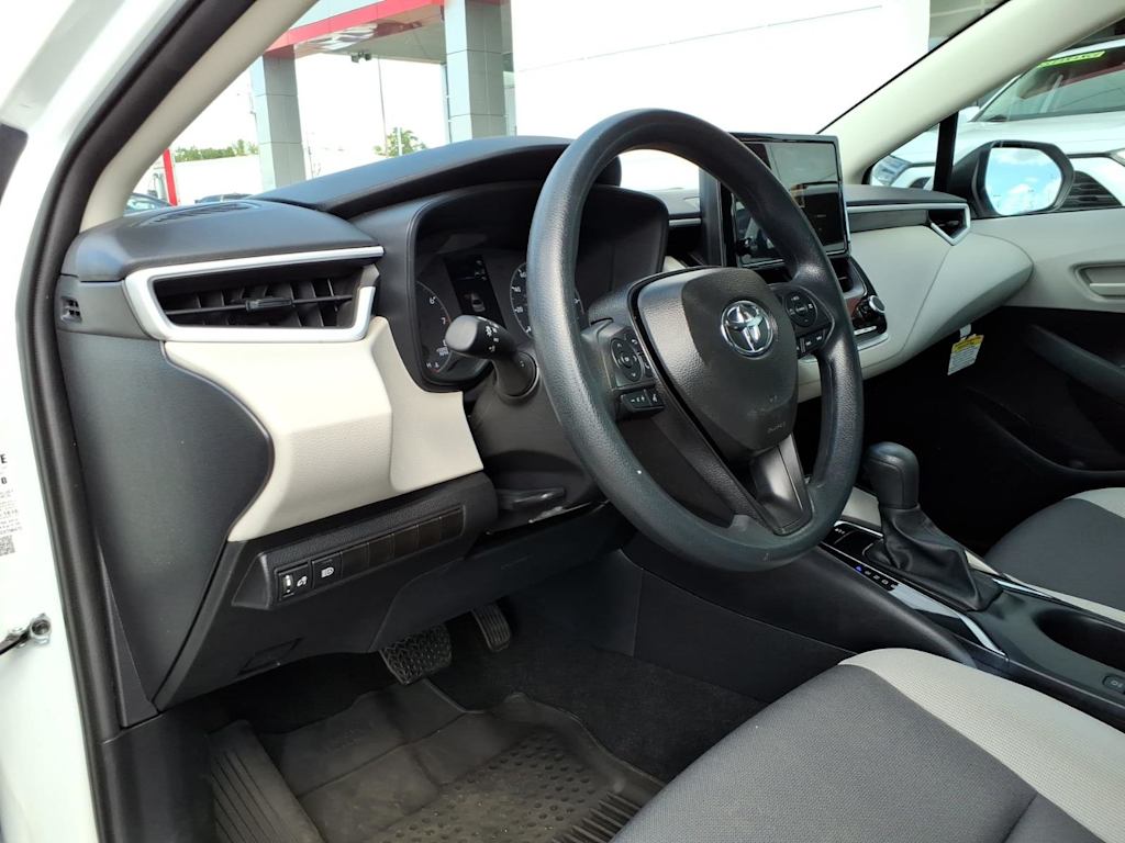 Thumbnail: 2025 Toyota Corolla - 6