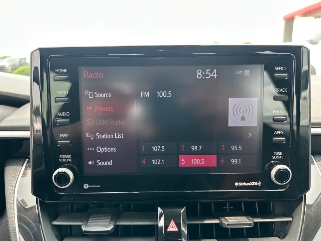 2022 Toyota Corolla LE 10
