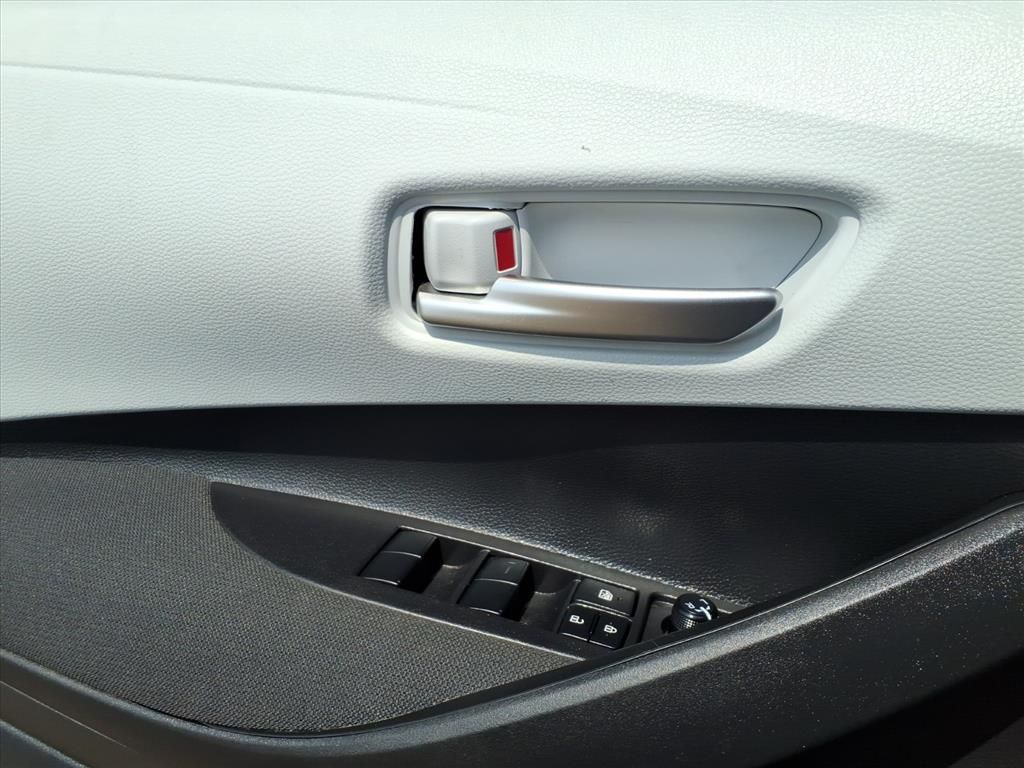 Thumbnail: 2026 Toyota Corolla - 18