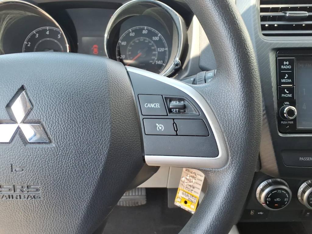 Thumbnail: 2021 Mitsubishi Outlander Sport - 22