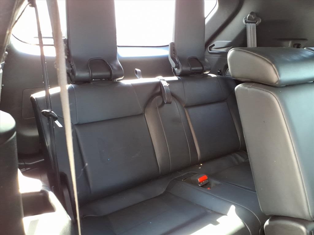 Thumbnail: 2023 Mitsubishi Outlander - 31